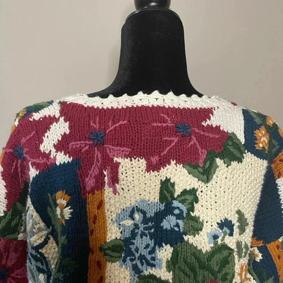 Vintage M.J. Caroll Colorful Floral Heavy Knit Sweater - Picture 10 of 11
